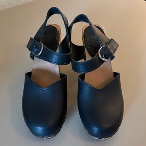 Sven Black High-Heel Mary Jane Clogs Size 37